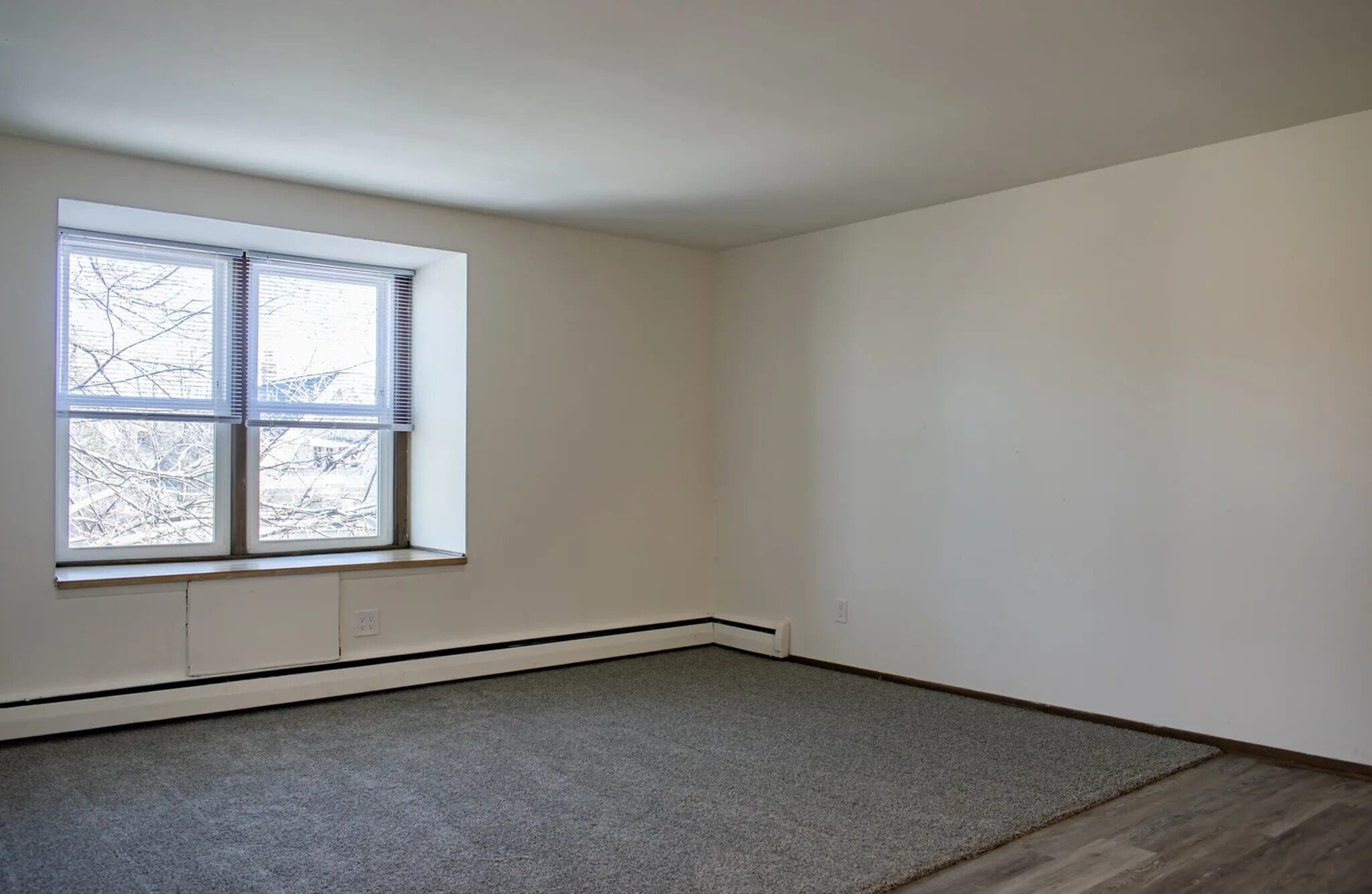 Building Photo - 3245 N Oakland Ave
