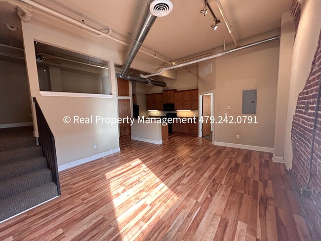 Primary Photo - Downtown Apartment at the Ivory Lofts! REA...