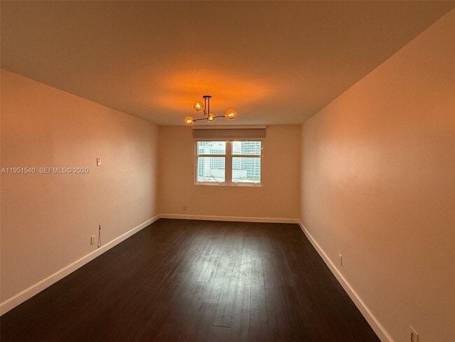 Building Photo - 6770 Indian Creek Dr