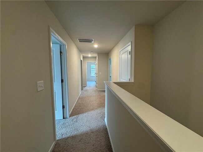 Building Photo - 1129 Georgian Point Dr