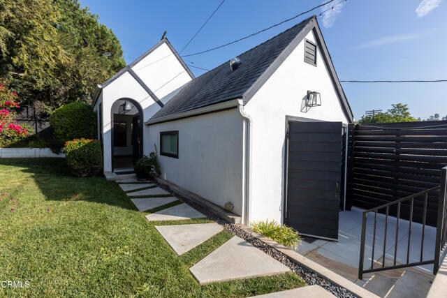 Building Photo - 5150 Loleta Ave