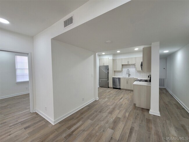 Building Photo - 1524 Madison Ave