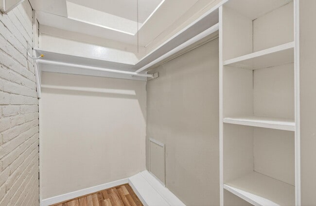 Building Photo - 3400 Timmons Ln