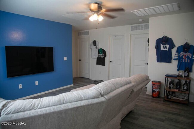 Building Photo - Great home in Madera Highlands!