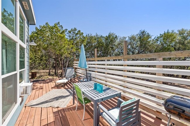 Building Photo - 5705 Shirley Dr