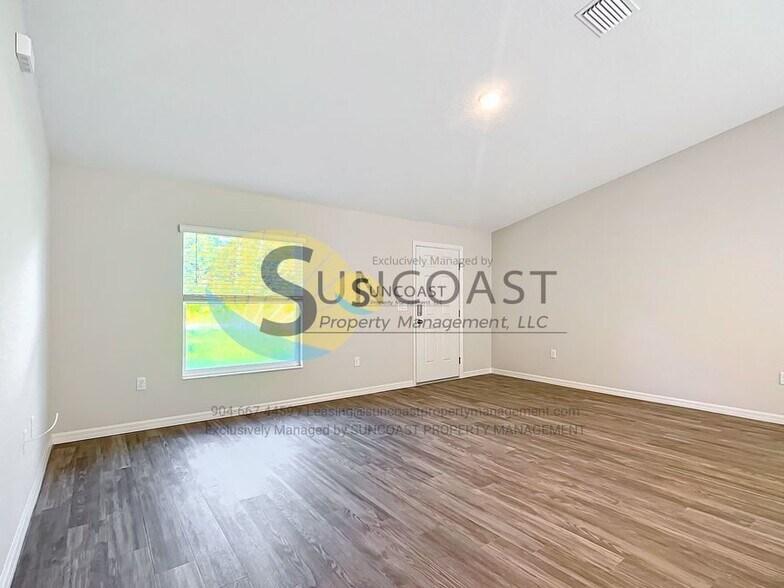 Building Photo - 9473 N Athenia Dr