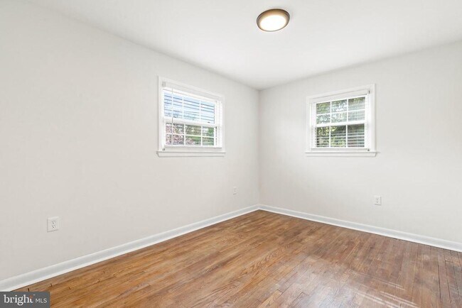 Building Photo - 6217 Stoneham Rd