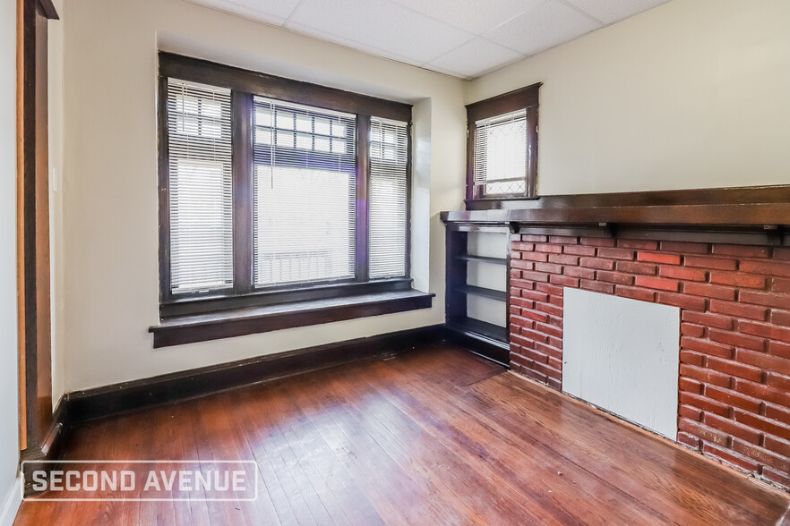 Building Photo - 4017 S Benton Ave
