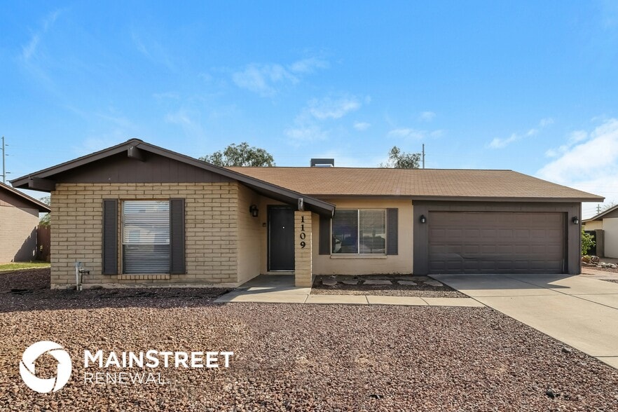 Primary Photo - 1109 W Renee Dr