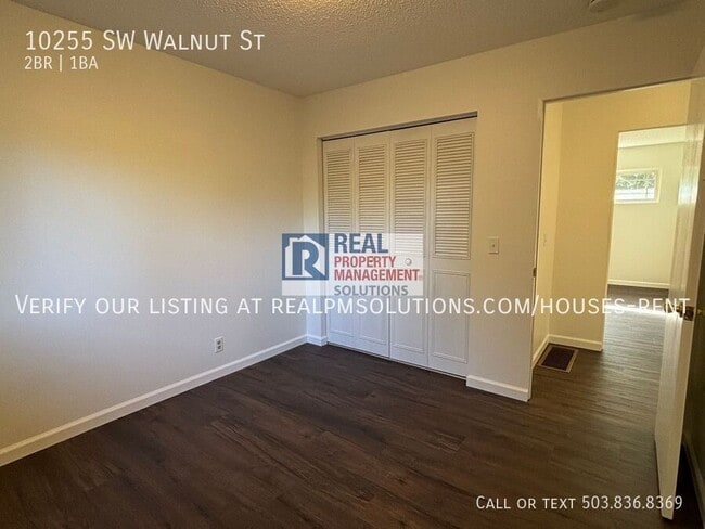 Building Photo - 10255 SW Walnut St