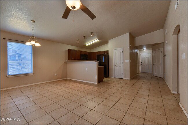 Building Photo - 7351 Burntside Ln