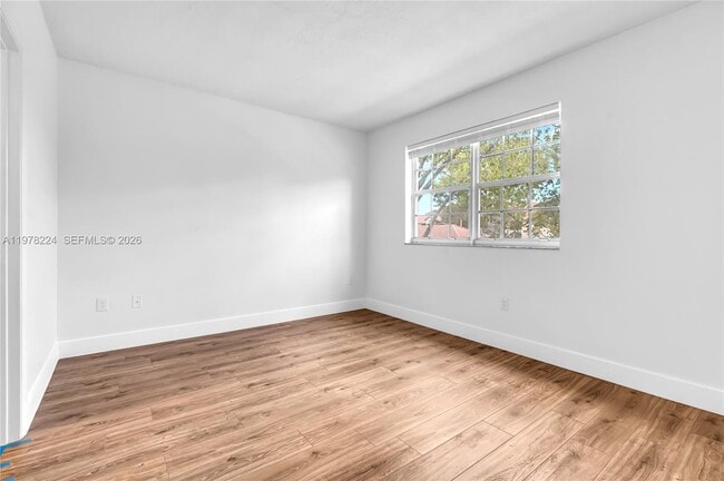 Building Photo - 101 SW 117th Ave