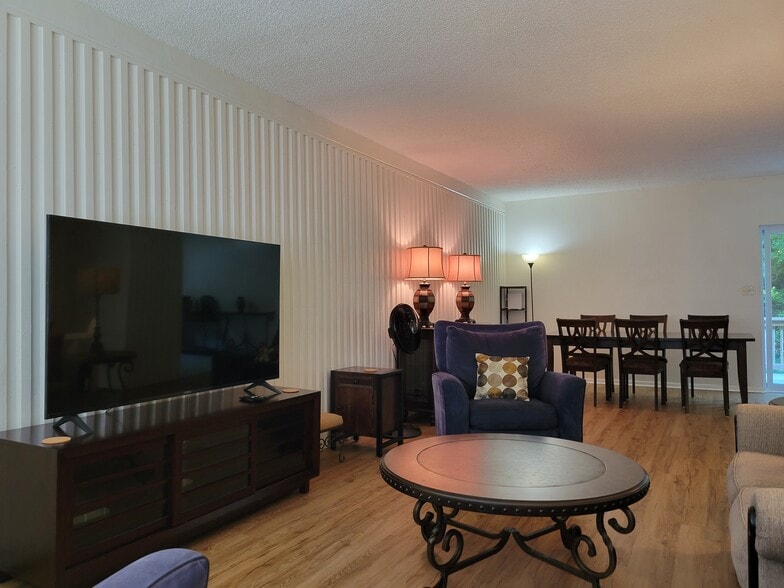 Main Room - 9407 E 83rd St
