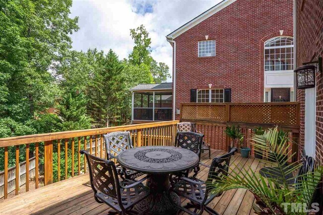 Building Photo - 125 Grande Dr
