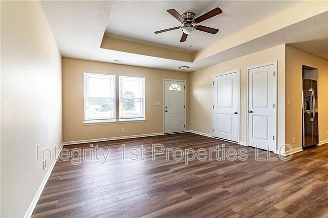 Building Photo - 1510 Coventry Ct