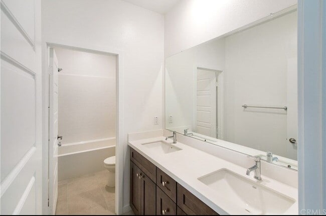 Building Photo - 31192 Campolina Way