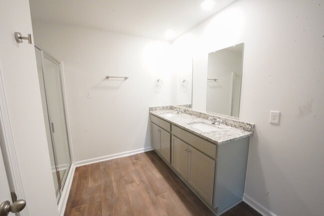 Building Photo - 448 Coconut Dr