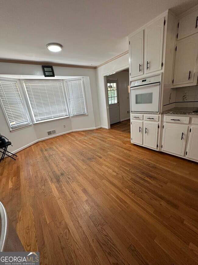 Building Photo - 3896 Northlake Creek Dr