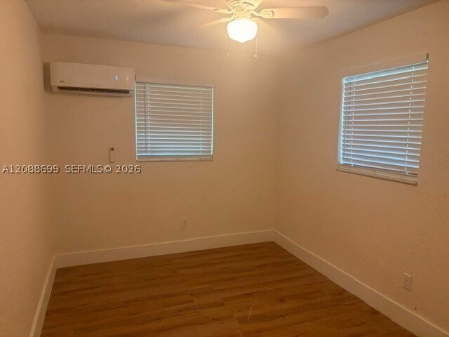 Building Photo - 3180 Hibiscus St