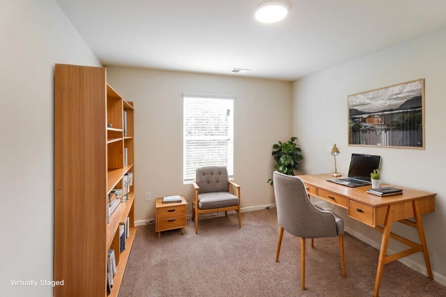 Building Photo - 295 Hamilton Pointe Dr