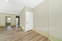 Building Photo - 25 Wayside Ave