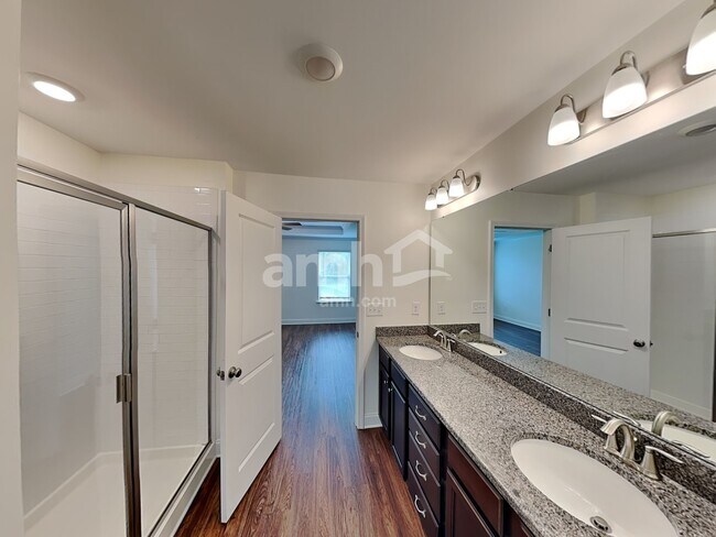 Building Photo - 2144 Laurel Walk Ln