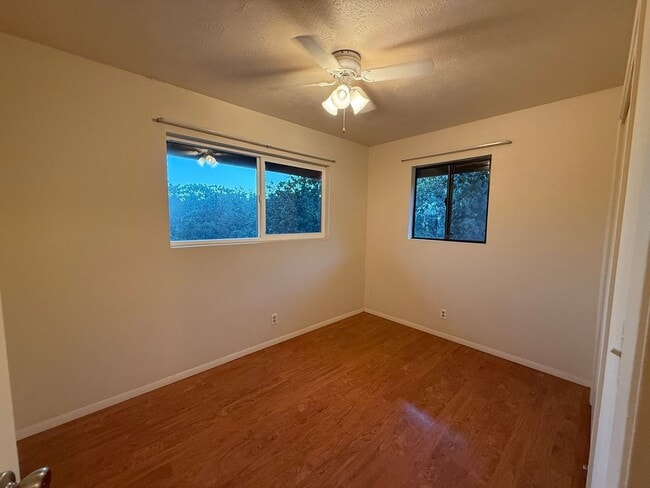 Building Photo - 219 W Waiko Rd