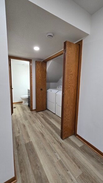 in-unit free laundry - 2303 Grange Ave N