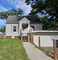 Building Photo - 1525 32nd St