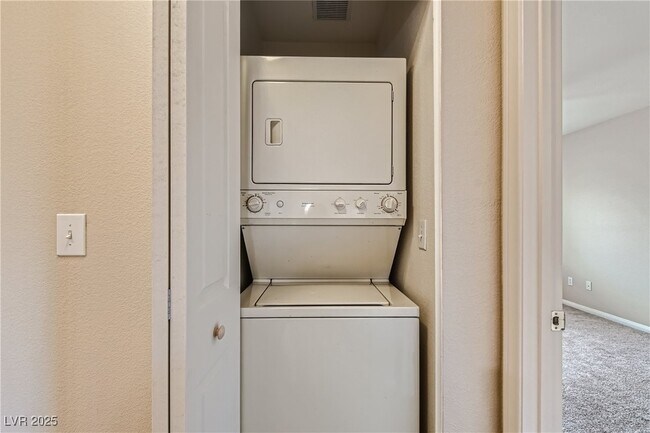 Building Photo - 5174 Starter Ave