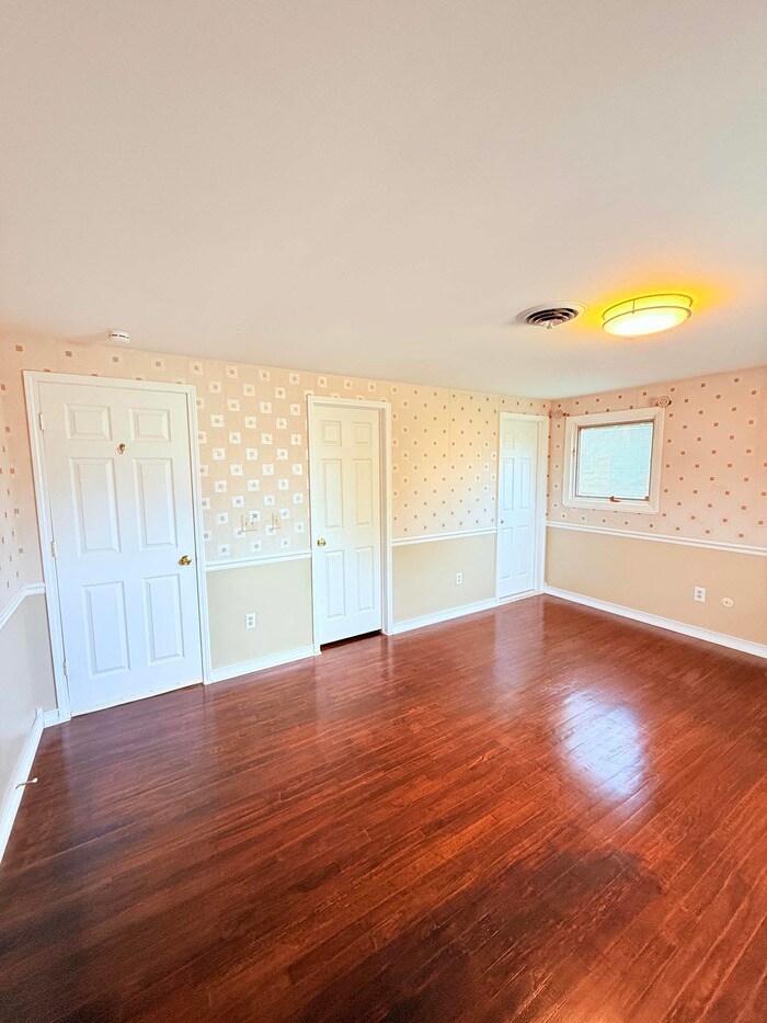 Building Photo - 42021 Banbury Ct