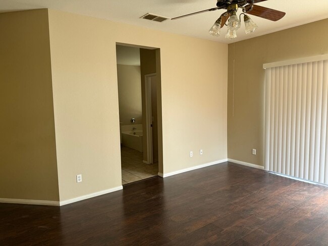 Building Photo - Beautiful 4 bedroom home soon available for rent!