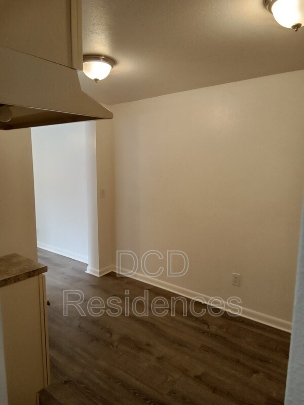 Building Photo - 11433 Mussel Dr
