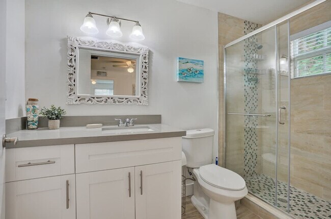 Building Photo - 3316 SE 4th St