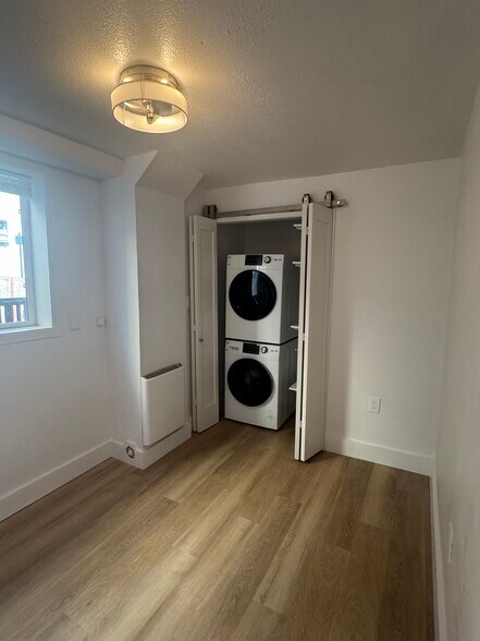Bedroom/office 1 - 3948 S Brandon St