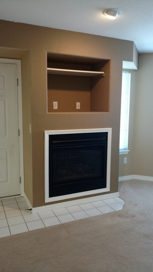 Building Photo - Beautiful and Spacious 3 Bed Condo in SE Fort Collins