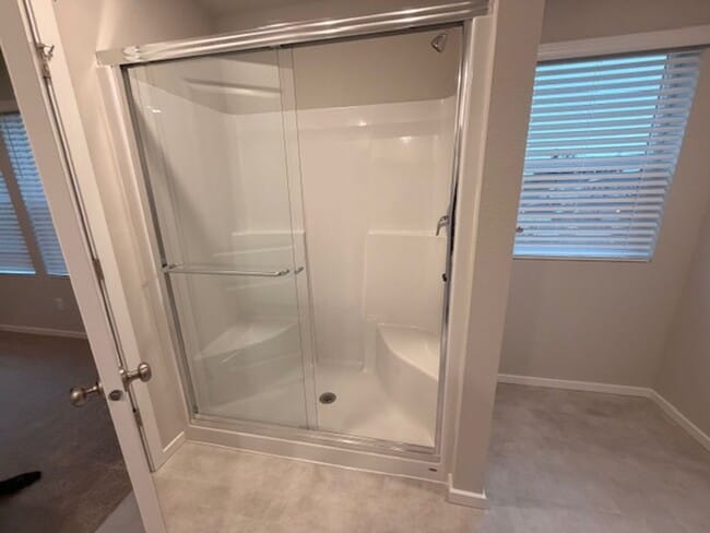 Building Photo - Brand New 2025 Home in Bakerview