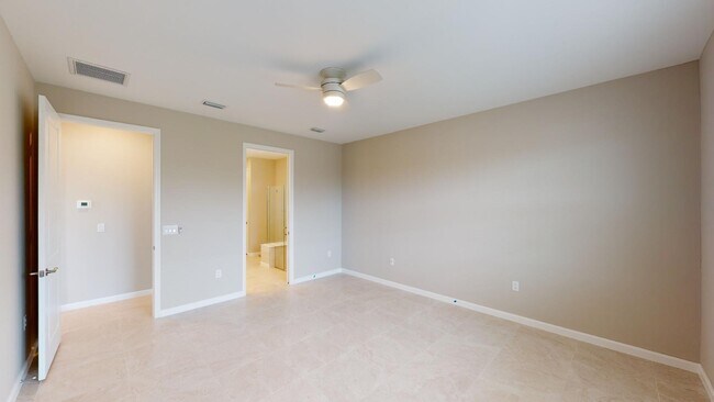 Building Photo - 25569 Emerald Bnd Cir