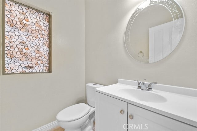 Building Photo - 2074 Lakeshore Dr