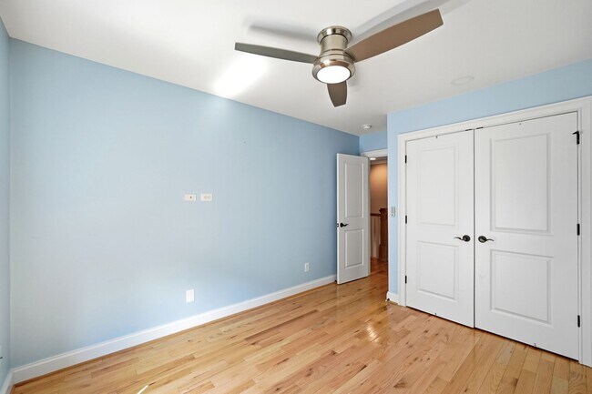 Building Photo - 520 Iverson Way