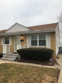 Building Photo - 5746 N 72nd St