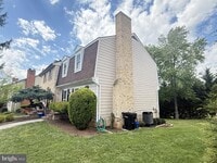 Building Photo - 824 Appleseed Ct
