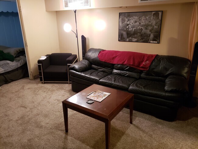 Building Photo - 295 Prospect Ave