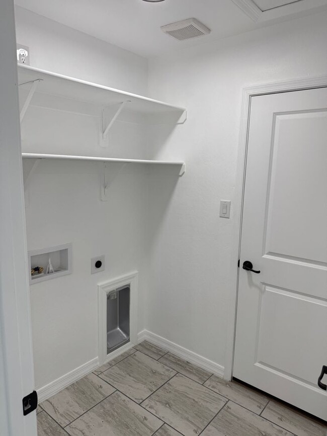 Building Photo - Brand New San Luis Three Bedroom Home