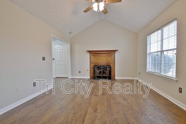 Building Photo - 350 Cobbler Dr