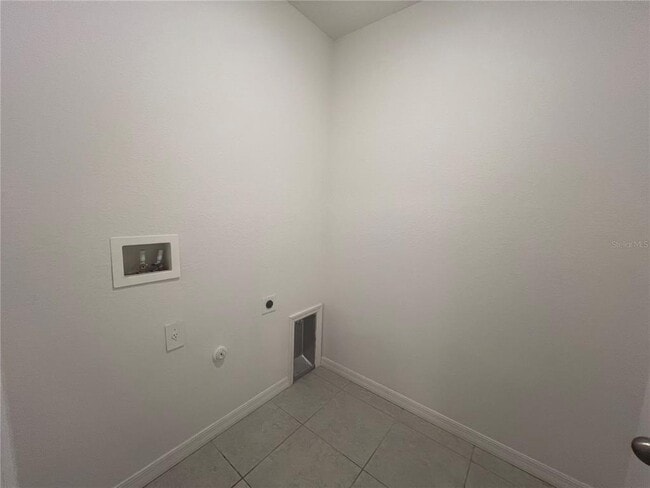 Building Photo - 1339 Maracaibo St