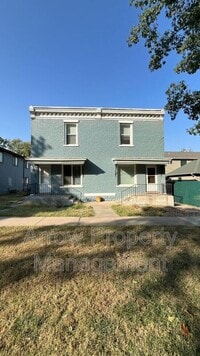 Building Photo - 926 A