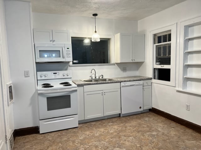 Building Photo - 426 S Edison Ave