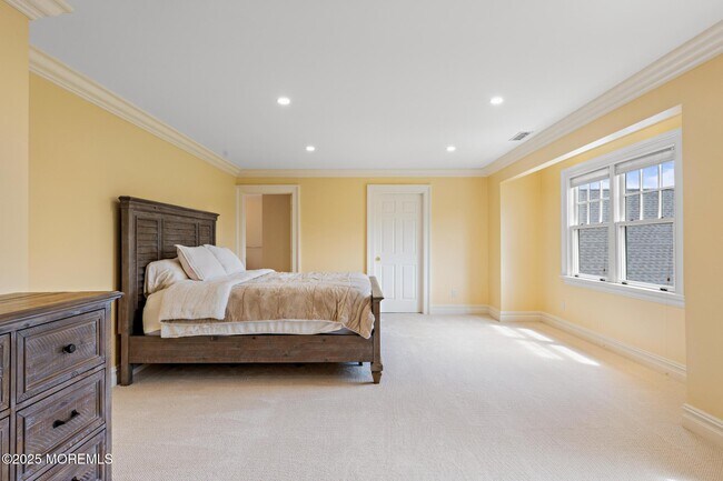 Building Photo - 13 Driftwood Ln