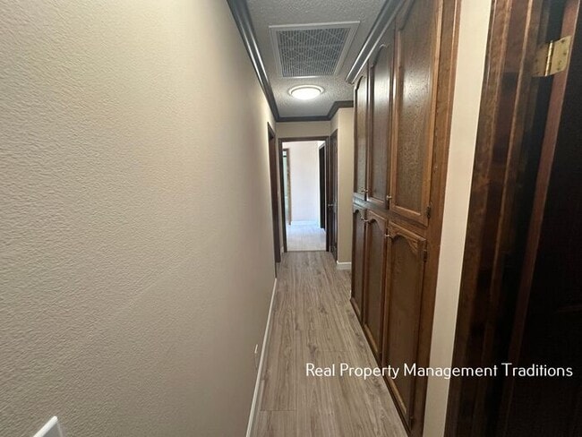 Building Photo - Spectacular Acton Home -- Rare Opportunity!